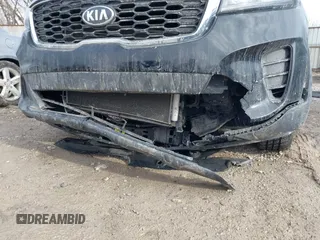 2020 Kia Sorento LX with VIN 5XYPGDA30LG638712, listed as a IAAI auction lot 41640969 with 62,197 mi miles and . Bid and sale history available at carsss.com. Image 6.