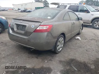 2008 Honda Civic Cpe LX with VIN 2HGFG11638H524802, listed as a IAAI auction lot 42117211 with 145,778 mi miles. Bid and sale history available at carsss.com. Image 4.