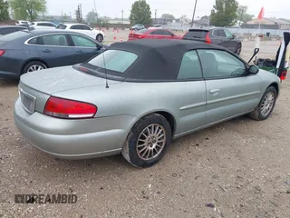 2006 Chrysler Sebring Touring with VIN 1C3EL55R86N119433, listed as a IAAI auction lot 42304668 with 40,580 mi miles and . Bid and sale history available at DreamBid. Image 4.