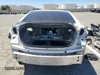 2015 Chevrolet SS z VIN 6G3F15RW6FL105101, wystawiony jako Copart lot #57338535 z przebiegiem Nie podano mil oraz Szkoda całkowita • Salvage title. Historia ofert i sprzedaży dostępna na DreamBid. Obrazek 6.