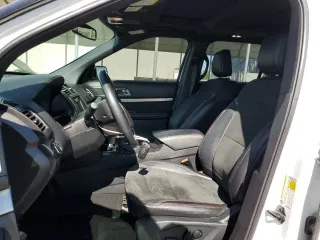 2019 Ford Explorer XLT z VIN 1FM5K7D80KGA73464, wystawiony jako Copart lot #57432355 z przebiegiem 54 822 mil mil oraz Szkoda całkowita • Salvage title. Historia ofert i sprzedaży dostępna na DreamBid. Obrazek 7.