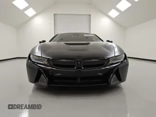 2016 BMW i8 with VIN WBY2Z2C55GV676098, listed as a Copart auction lot 52350665 with 38,649 mi miles and Clean Title. Bid and sale history available at carsss.com. Image 5.