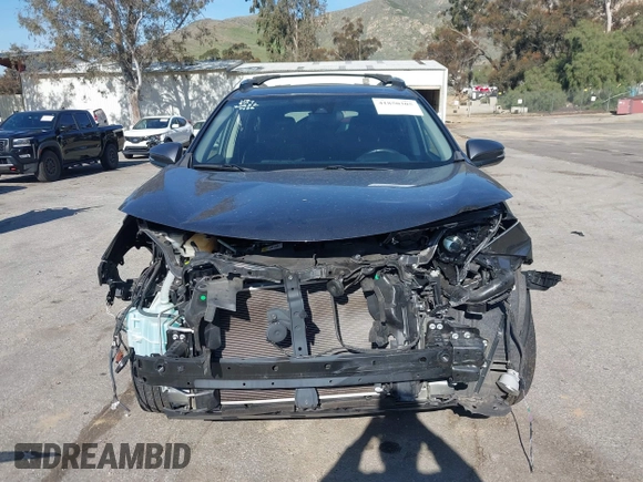 2017 Toyota RAV4 XLE with VIN JTMWFREVXHD097486, listed as a IAAI auction lot 41850305 with 40,270 mi miles. Bid and sale history available at carsss.com. Image 12.