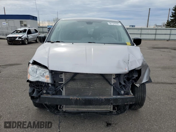 2019 Dodge Grand Caravan SE with VIN 2C4RDGBGXKR642247, listed as a Copart auction lot 54124295 with 153,163 mi miles and Salvage Title. Bid and sale history available at DreamBid. Image 5.