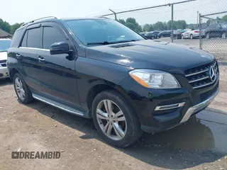 2013 Mercedes-Benz M 350 with VIN 4JGDA5HB4DA260978, listed as a IAAI auction lot 42643434 with 118,091 mi miles and . Bid and sale history available at DreamBid. Image 1.