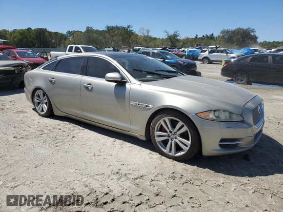 2012 Jaguar XJ XJL with VIN SAJWA2GB2CLV30212, listed as a Copart auction lot 49218185 with 145,932 mi miles and Clean title. Bid and sale history available at DreamBid. Image 4.