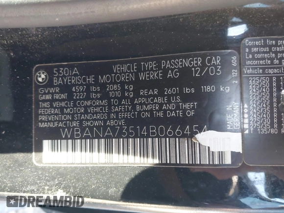 2004 BMW 5 Series 530i z VIN WBANA73514B066454, wystawiony jako IAAI lot #42640110 z przebiegiem 269 996 mil mil oraz . Historia ofert i sprzedaży dostępna na DreamBid. Obrazek 9.