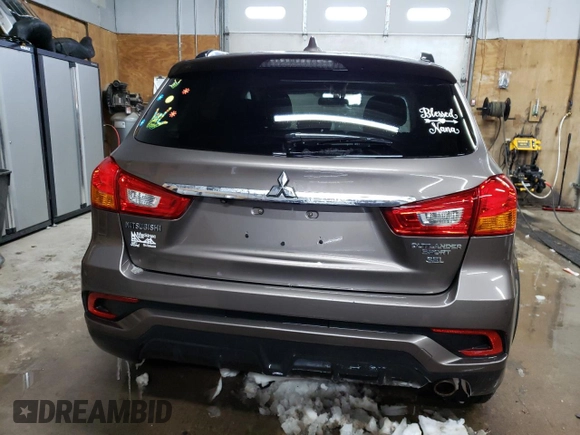 2018 Mitsubishi Outlander SEL with VIN JA4AP4AW1JZ009114, listed as a Copart auction lot 42558865 with 105,044 mi miles and Clean title. Bid and sale history available at DreamBid. Image 6.