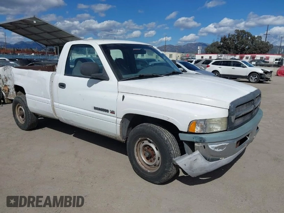 1999 Dodge Ram 2500 with VIN 3B7KC26Z0XM540263, listed as a IAAI auction lot 41939401 with 158,801 mi miles. Bid and sale history available at carsss.com. Image 1.