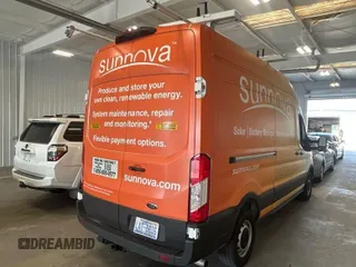 2023 Ford Transit Cargo z VIN 1FTBR1X85PKA75596, wystawiony jako IAAI lot #42742859 z przebiegiem 45 875 mil mil oraz . Historia ofert i sprzedaży dostępna na DreamBid. Obrazek 17.