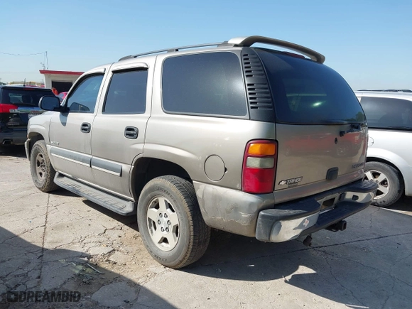 2003 Chevrolet Tahoe LS with VIN 1GNEC13V43J308143, listed as a IAAI auction lot 42015589 with 280,289 mi miles. Bid and sale history available at carsss.com. Image 3.