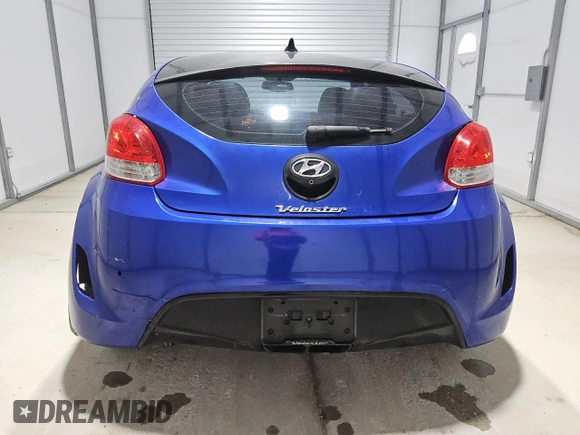 2013 Hyundai Veloster w/Black Int z VIN KMHTC6AD2DU125066, wystawiony jako Copart lot #60921325 z przebiegiem 189 503 mil mil oraz Czysty tytuł • Clean title. Historia ofert i sprzedaży dostępna na DreamBid. Obrazek 6.