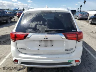2018 Mitsubishi Outlander PHEV SEL with VIN JA4J24A58JZ027552, listed as a Copart auction lot 44959064 with 81,215 mi miles. Bid and sale history available at carsss.com. Image 6.