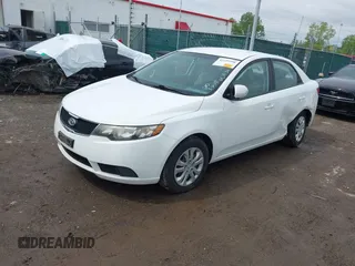 2010 Kia Forte EX z VIN KNAFU4A22A5292290, wystawiony jako IAAI lot #42195990 z przebiegiem 81 220 mil mil oraz . Historia ofert i sprzedaży dostępna na DreamBid. Obrazek 17.