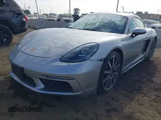 2021 Porsche Cayman with VIN WP0AA2A82MS260377, listed as a IAAI auction lot 40970360 with 23,785 mi miles and . Bid and sale history available at DreamBid. Image 19.