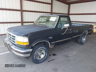 1995 Ford F-150 z VIN 1FTEF14HXSNA28985, wystawiony jako IAAI lot #42630297 z przebiegiem Nie podano mil oraz . Historia ofert i sprzedaży dostępna na DreamBid. Obrazek 20.