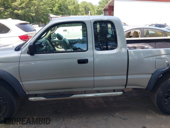 2004 Toyota Tacoma z VIN 5TEWN72N94Z356921, wystawiony jako IAAI lot #42541585 z przebiegiem 215 700 mil mil oraz . Historia ofert i sprzedaży dostępna na DreamBid. Obrazek 14.
