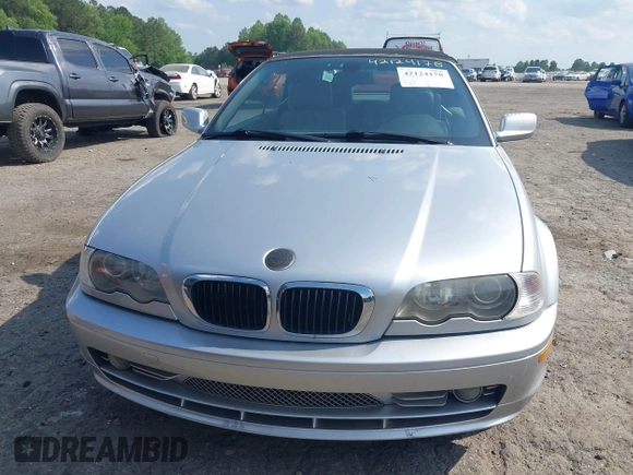 2002 BMW 3 Series 330Ci with VIN WBABS53492JU92293, listed as a IAAI auction lot 42124178 with 202,711 mi miles and . Bid and sale history available at DreamBid. Image 12.