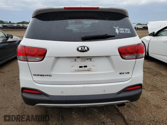 2018 Kia Sorento EX with VIN 5XYPHDA53JG430870, listed as a Copart auction lot 61542665 with 125,304 mi miles and Clean title. Bid and sale history available at DreamBid. Image 6.