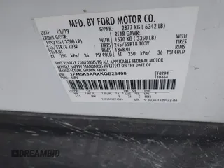 2019 Ford Police Interceptor Utility z VIN 1FM5K8ARXKGB28408, wystawiony jako IAAI lot #41883272 z przebiegiem 114 328 mil mil oraz . Historia ofert i sprzedaży dostępna na DreamBid. Obrazek 9.