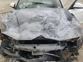 2012 BMW 3 Series 328i с VIN WBA3C1C50CF430403, выставлен на аукционе Copart как лот 56896395 с пробегом Не указан миль и Списание • Salvage title. История ставок и продаж доступна на DreamBid. Изображение 11.