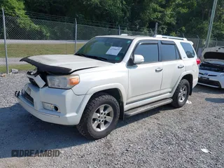 2013 Toyota 4Runner SR5 with VIN JTEBU5JR9D5117636, listed as a IAAI auction lot 42536629 with 205,229 mi miles and . Bid and sale history available at DreamBid. Image 19.