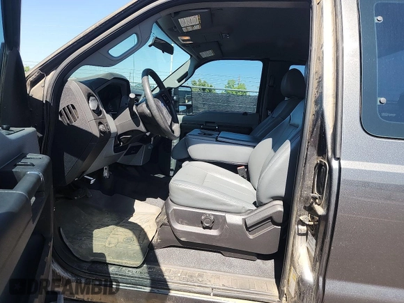 2015 Ford F-250 XLT with VIN 1FT7X2B61FEA77768, listed as a IAAI auction lot 42631312 with 81,314 mi miles and . Bid and sale history available at DreamBid. Image 12.