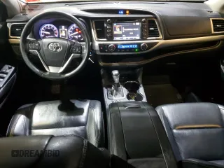 2014 Toyota Highlander XLE z VIN 5TDJKRFH7ES043965, wystawiony jako Copart lot #88438325 z przebiegiem 283 314 mil mil oraz Szkoda całkowita • Salvage title. Historia ofert i sprzedaży dostępna na DreamBid. Obrazek 8.