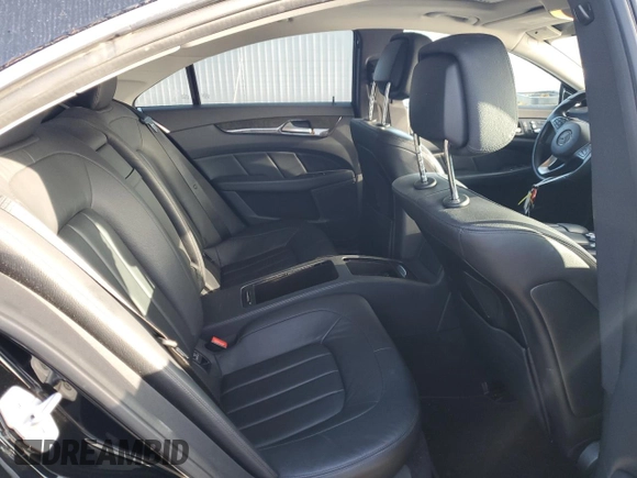 2015 Mercedes-Benz CLS 550 with VIN WDDLJ7DB1FA150576, listed as a Copart auction lot 73045164 with 70,421 mi miles and Salvage title. Bid and sale history available at DreamBid. Image 10.