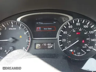 2014 Nissan Altima 2.5 with VIN 1N4AL3AP9EC147311, listed as a IAAI auction lot 41829581 with 170,190 mi miles. Bid and sale history available at carsss.com. Image 7.