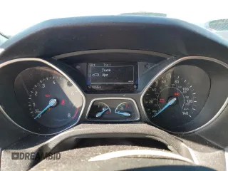 2016 Ford Focus SE with VIN 1FADP3F21GL211388, listed as a Copart auction lot 43400374 with 171,068 mi miles and Salvage Title. Bid and sale history available at DreamBid. Image 9.