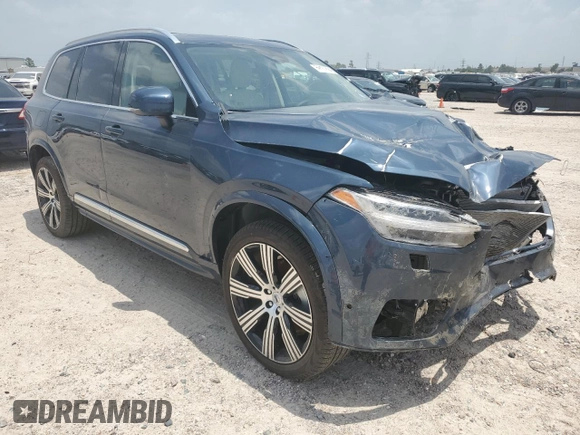 2024 Volvo XC90 Ultimate Bright Theme with VIN YV4062PF3R1145624, listed as a Copart auction lot 59167804 with 3,802 mi miles and Salvage Title. Bid and sale history available at carsss.com. Image 4.