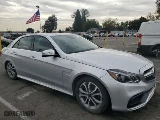 2015 Mercedes-Benz E-Class E 63 AMG S-Model with VIN WDDHF7GB5FB092842, listed as a Copart auction lot 84886164 with 77,437 mi miles and Salvage Title. Bid and sale history available at carsss.com. Image 4.