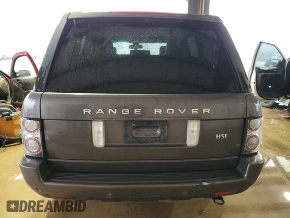 2011 Land Rover Range Rover HSE Lux z VIN SALMF1D44BA336548, wystawiony jako Copart lot #44225145 z przebiegiem 175 804 mil mil oraz Szkoda całkowita • Salvage title. Historia ofert i sprzedaży dostępna na DreamBid. Obrazek 6.
