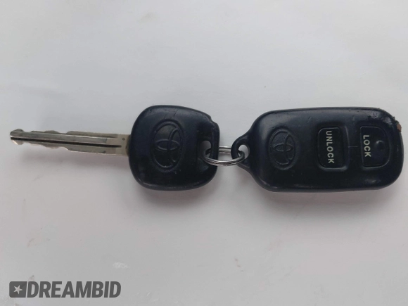 2007 Toyota Corolla CE z VIN JTDBR32E870102164, wystawiony jako IAAI lot #42213578 z przebiegiem 165 973 mil mil oraz . Historia ofert i sprzedaży dostępna na DreamBid. Obrazek 11.
