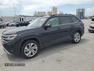 2022 Volkswagen Atlas SE with VIN 1V2WR2CA0NC532238, listed as a Copart auction lot 63158335 with 20,049 mi miles and Salvage title. Bid and sale history available at DreamBid. Image 1.