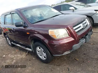 2007 Honda Pilot LX with VIN 5FNYF18127B031444, listed as a IAAI auction lot 41946281 with 169,794 mi miles and . Bid and sale history available at carsss.com. Image 1.