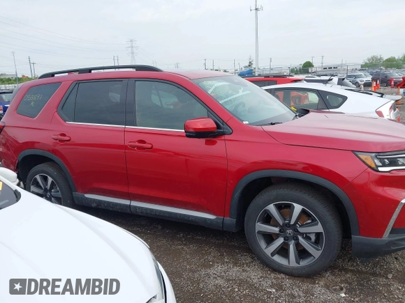 2025 Honda Pilot Elite z VIN 5FNYG1H82SB053897, wystawiony jako IAAI lot #42159290 z przebiegiem 6 168 mil mil oraz . Historia ofert i sprzedaży dostępna na DreamBid. Obrazek 14.
