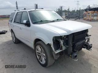 2017 Ford Expedition Platinum z VIN 1FMJU1MTXHEA24738, wystawiony jako IAAI lot #42107025 z przebiegiem 90 773 mil mil oraz . Historia ofert i sprzedaży dostępna na DreamBid. Obrazek 1.