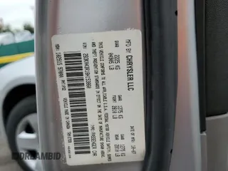 2008 Dodge Charger z VIN 2B3KA43R18H153860, wystawiony jako Copart lot #59288825 z przebiegiem 133 520 mil mil oraz Szkoda całkowita • Salvage title. Historia ofert i sprzedaży dostępna na DreamBid. Obrazek 14.
