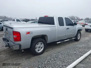 2012 Chevrolet Silverado 1500 LT with VIN 1GCRKSE76CZ133798, listed as a IAAI auction lot 41483292 with 157,877 mi miles. Bid and sale history available at carsss.com. Image 4.
