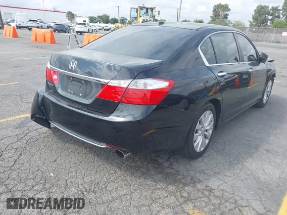 2013 Honda Accord EX-L with VIN 1HGCR2F84DA104925, listed as a IAAI auction lot 42136956 with Not Provided miles and . Bid and sale history available at DreamBid. Image 4.