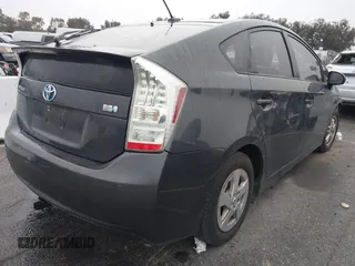 2010 Toyota Prius II with VIN JTDKN3DU2A0133515, listed as a IAAI auction lot 41777652 with 157,711 mi miles. Bid and sale history available at carsss.com. Image 4.