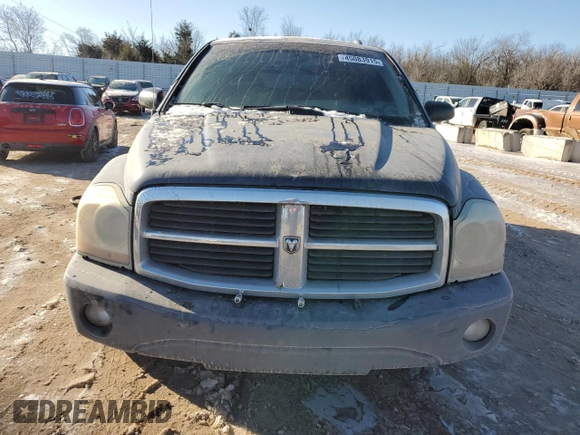 2005 Dodge Durango SLT z VIN 1D4HD48D45F509957, wystawiony jako Copart lot #45083915 z przebiegiem 334 568 mil mil oraz Szkoda całkowita • Salvage title. Historia ofert i sprzedaży dostępna na DreamBid. Obrazek 5.