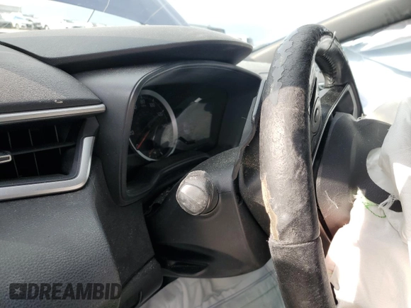 2020 Toyota Corolla SE with VIN JTDS4RCE8LJ051172, listed as a Copart auction lot 83102824 with Not Provided miles and Salvage Title. Bid and sale history available at DreamBid. Image 9.