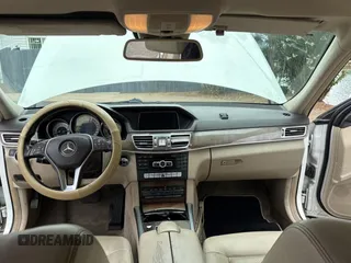 2014 Mercedes-Benz E 350 Sport with VIN WDDHF5KB2EA883006, listed as a Copart auction lot 56200605 with 183,781 mi miles and Clean Title. Bid and sale history available at DreamBid. Image 9.