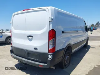 2021 Ford Transit Cargo с VIN 1FTBR1Y89MKA76356, выставлен на аукционе IAAI как лот 42468250 с пробегом 63 179 миль миль и . История ставок и продаж доступна на DreamBid. Изображение 4.