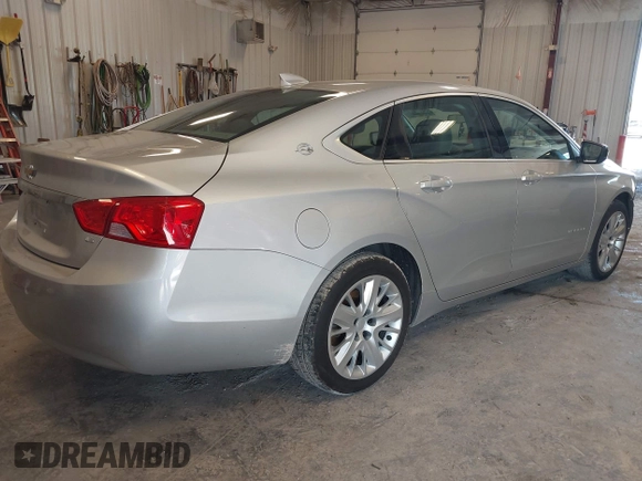 2015 Chevrolet Impala LS z VIN 2G11Z5SL3F9224627, wystawiony jako IAAI lot #42568917 z przebiegiem 114 738 mil mil oraz . Historia ofert i sprzedaży dostępna na DreamBid. Obrazek 4.