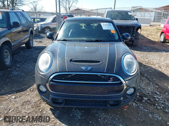 2015 MINI Hardtop 4 Door S with VIN WMWXU3C52F2B56517, listed as a IAAI auction lot 41437491 with 111,916 mi miles and . Bid and sale history available at DreamBid. Image 12.