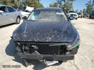 2017 Kia Cadenza Premium with VIN KNALC4J1XH5081667, listed as a Copart auction lot 49970475 with 129,048 mi miles and Salvage Title. Bid and sale history available at carsss.com. Image 5.